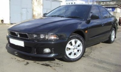 Mitsubishi Galant