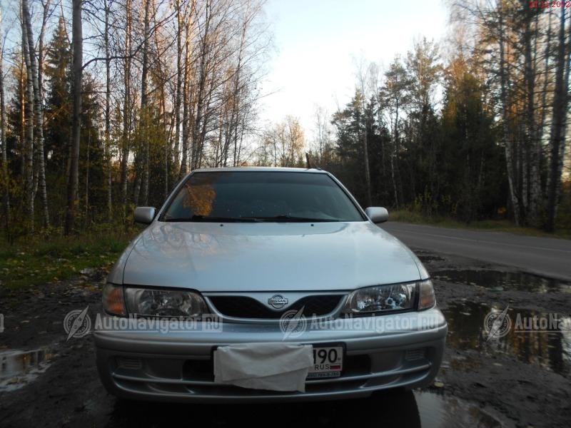 Nissan Almera 2000