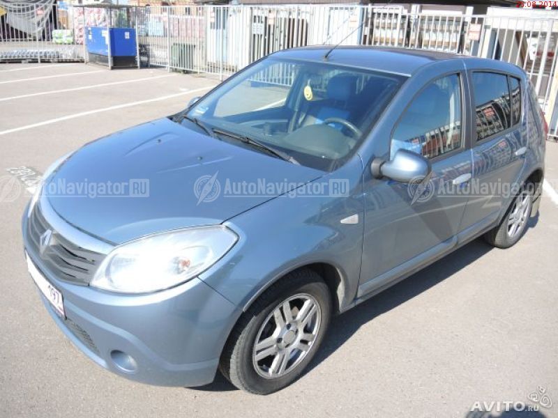 Renault Sandero 2011