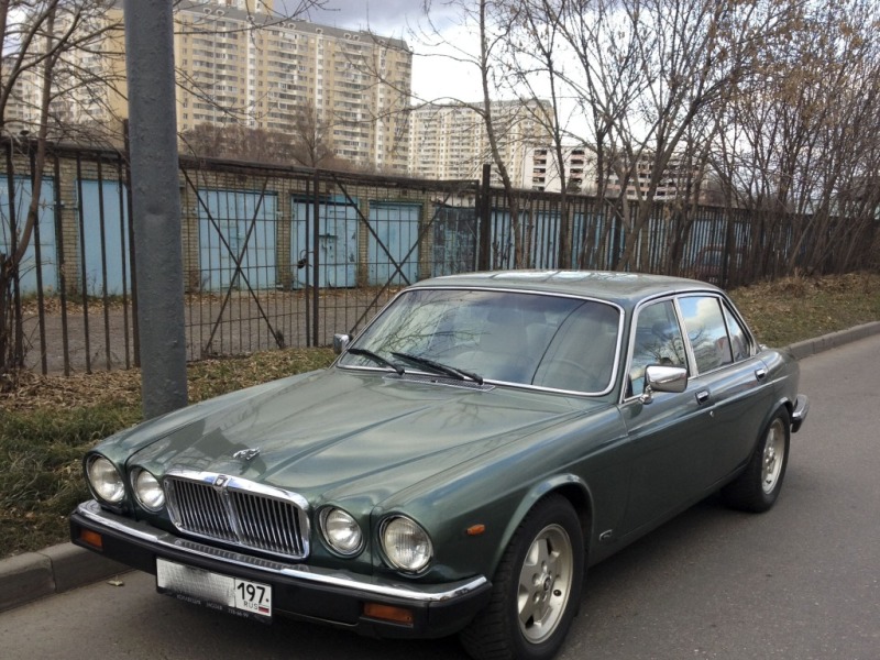 Jaguar XJ12 1985