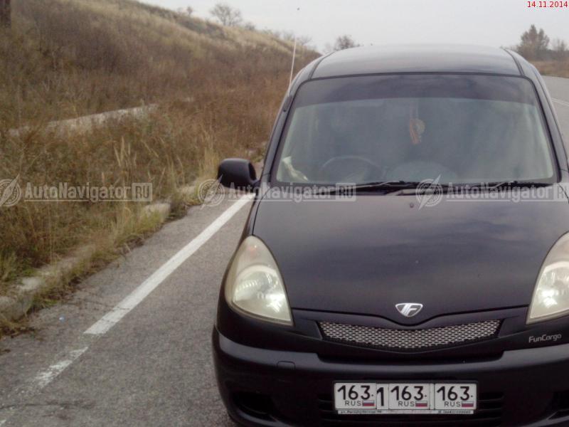 Toyota Funcargo 2000