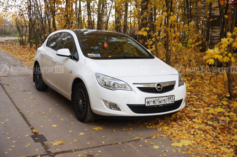 Opel Astra 2012