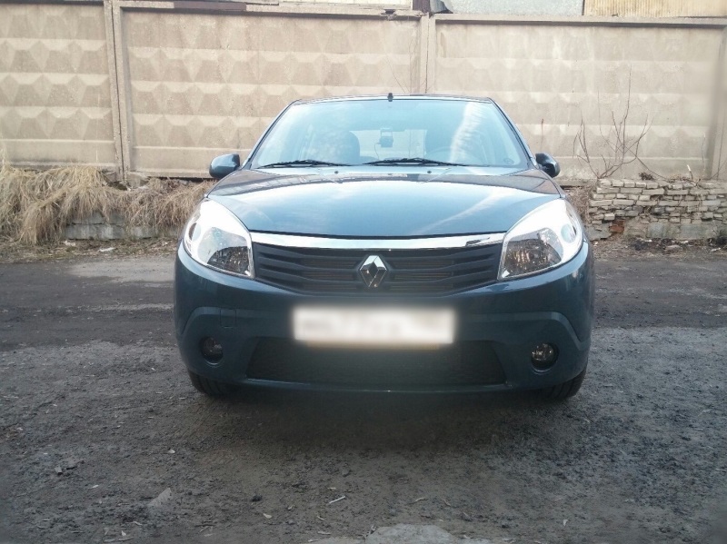Renault Sandero 2013