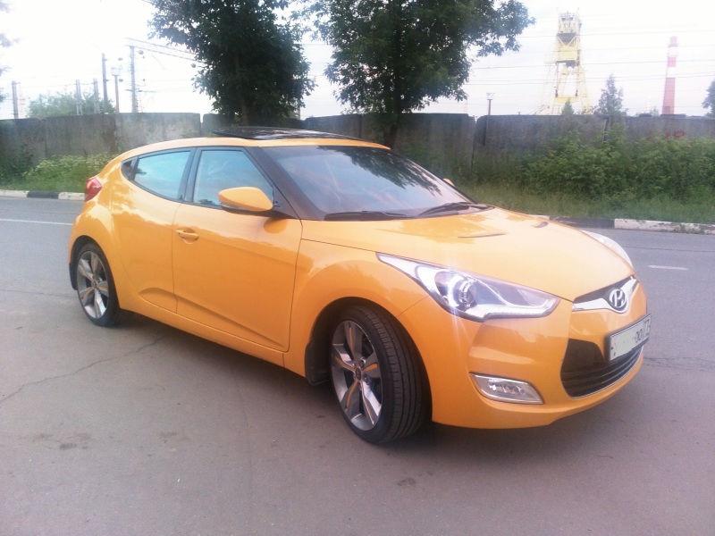 Hyundai Veloster 2013