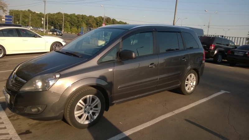 Opel Zafira 2012