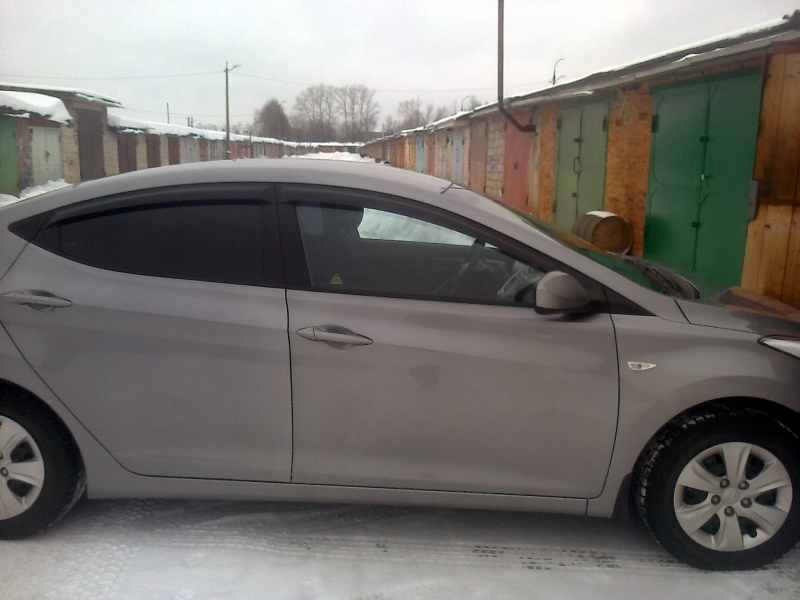 Hyundai Elantra 2011