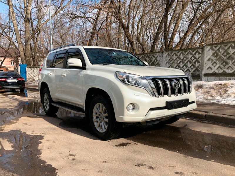 Toyota Land Cruiser Prado 2015